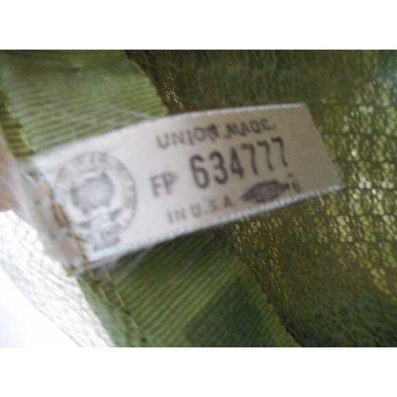 Vintage Women's Floral Capulet Hat with netting Blue Greens Union Made - Picture 7 of 8